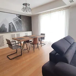 https://b-b-amedeo-49.barihotels.org